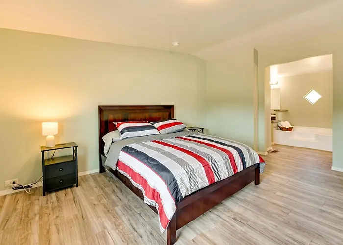 Holiday home 3 Mi To Grand Canyon Railway: Retreat