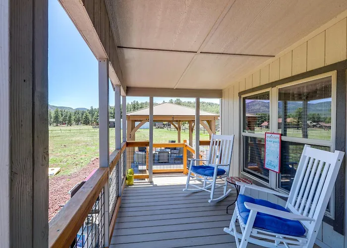 Holiday home 3 Mi To Grand Canyon Railway: Retreat Williams